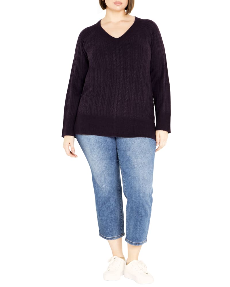 Front of a model wearing a size 14/16 SWEATER NOVA CABLE in Grape by avenue. | dia_product_style_image_id:323027